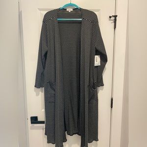 NWT Lularoe 2x Ribbed Black and White Striped Sarah Duster Cardigan
